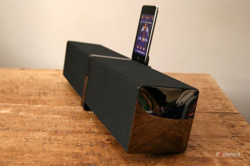 Creative ZiiSound D5 Bluetooth speakers