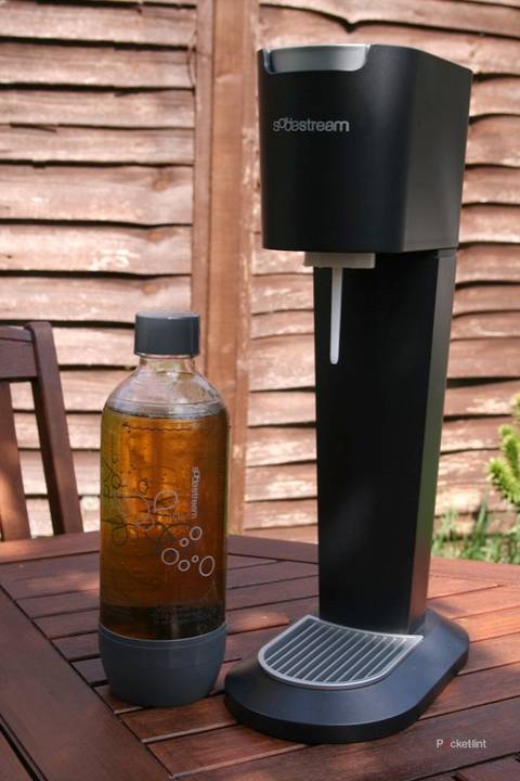 SodaStream Genesis G100 drinks maker