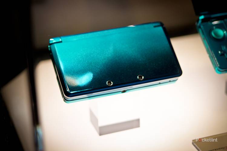 First Look: Nintendo 3DS