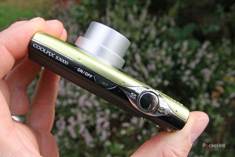 Nikon Coolpix S3000