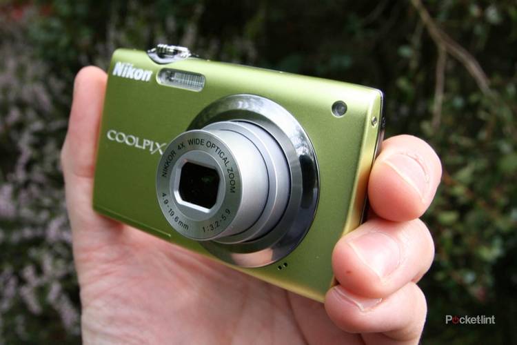 Nikon Coolpix S3000