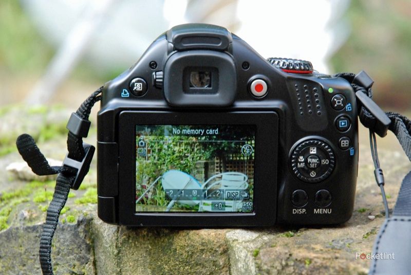 【美品】Canon PowerShot SX30 IS Brand New Canon Powershot SX30 IS 14MP Digital Camera W