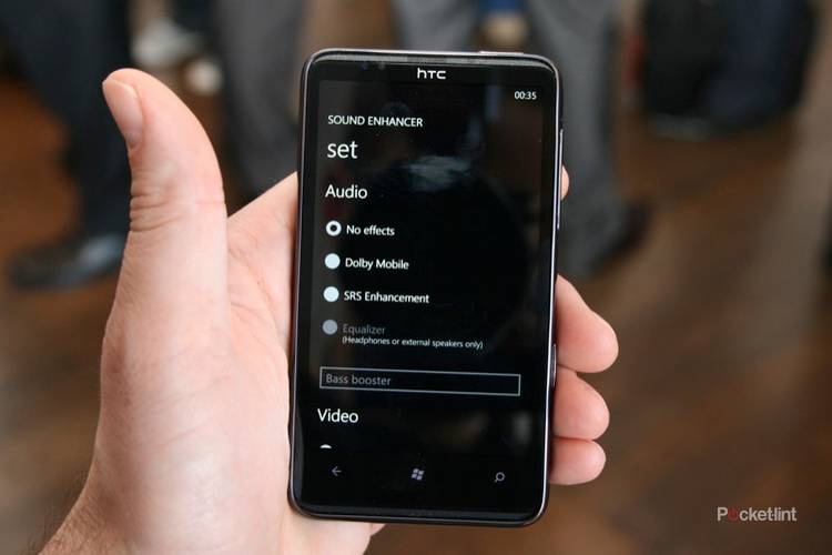 HTC HD7