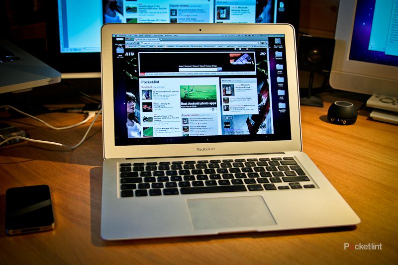 Apple MacBook Air (2010) review Apple MacBook Air (2010) review