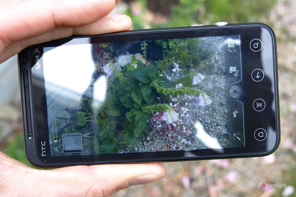 72501-phones-review-htc-evo-