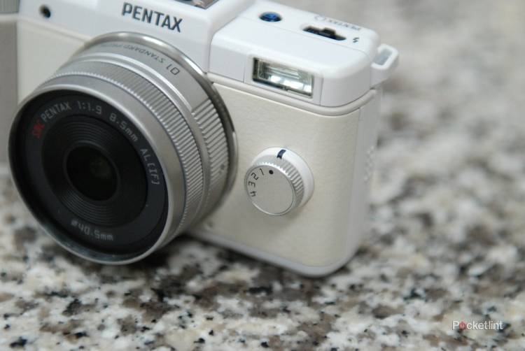 Pentax Q