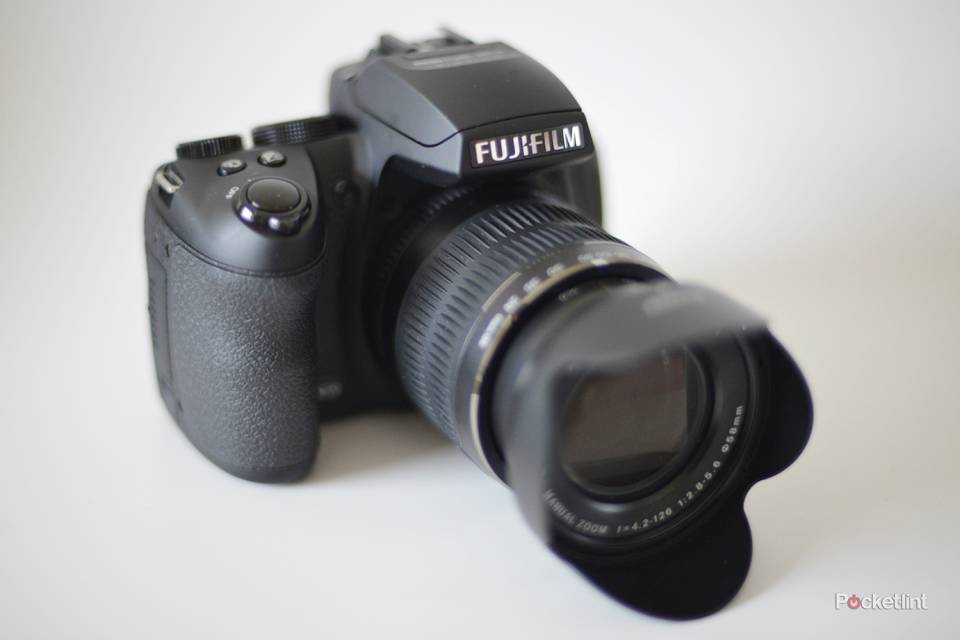 Fujifilm FinePix HS30EXR
