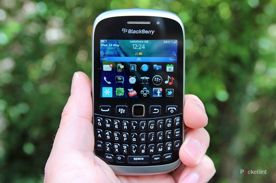 72838-phones-review-blackberry