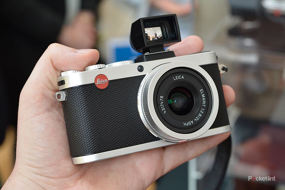 Leica X2