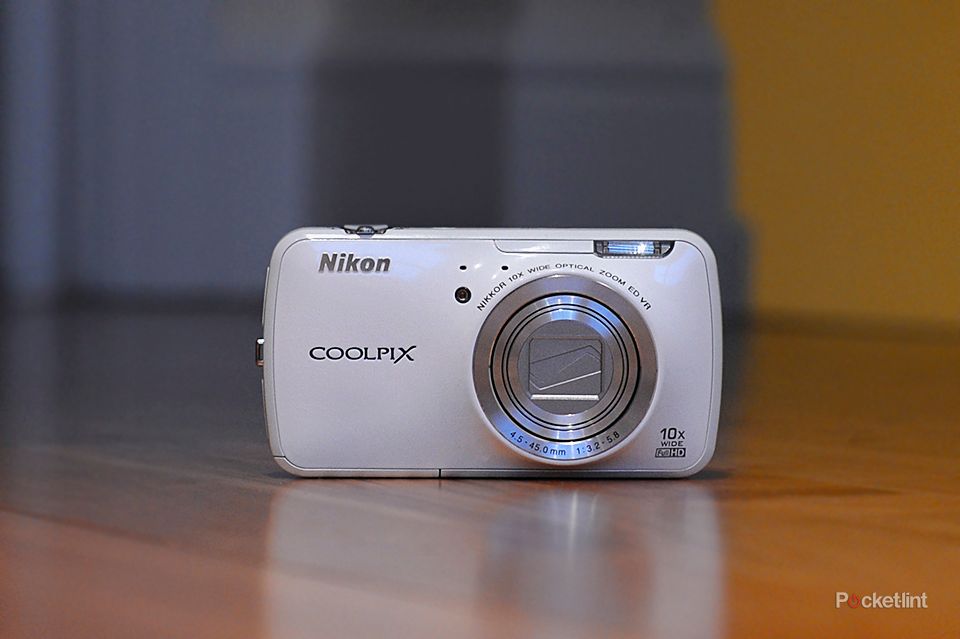 Nikon Coolpix S800c
