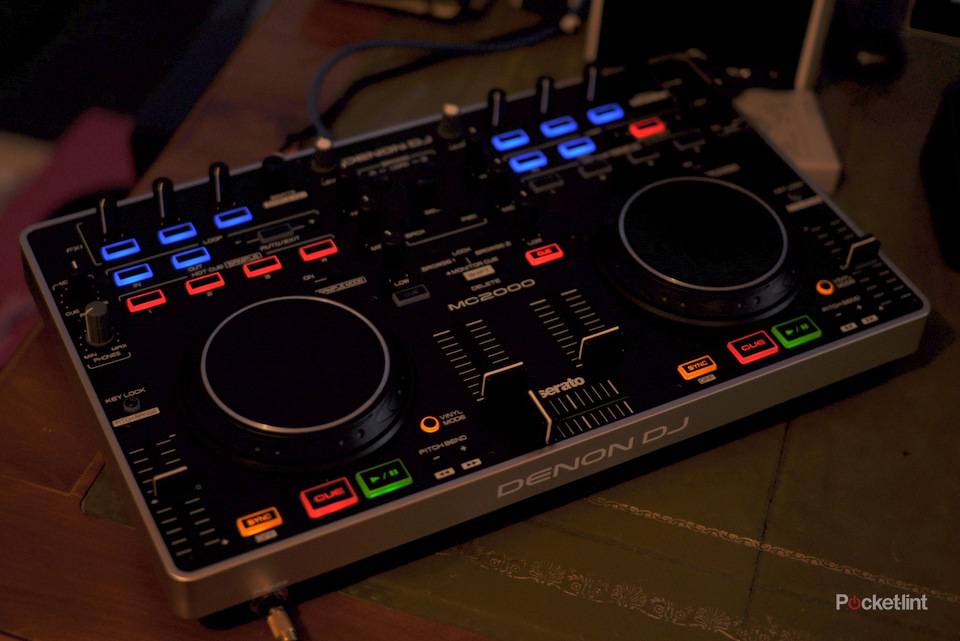 良品】DENON MC2000 USB MIDI DJコントローラー ブラック Denon DJ 