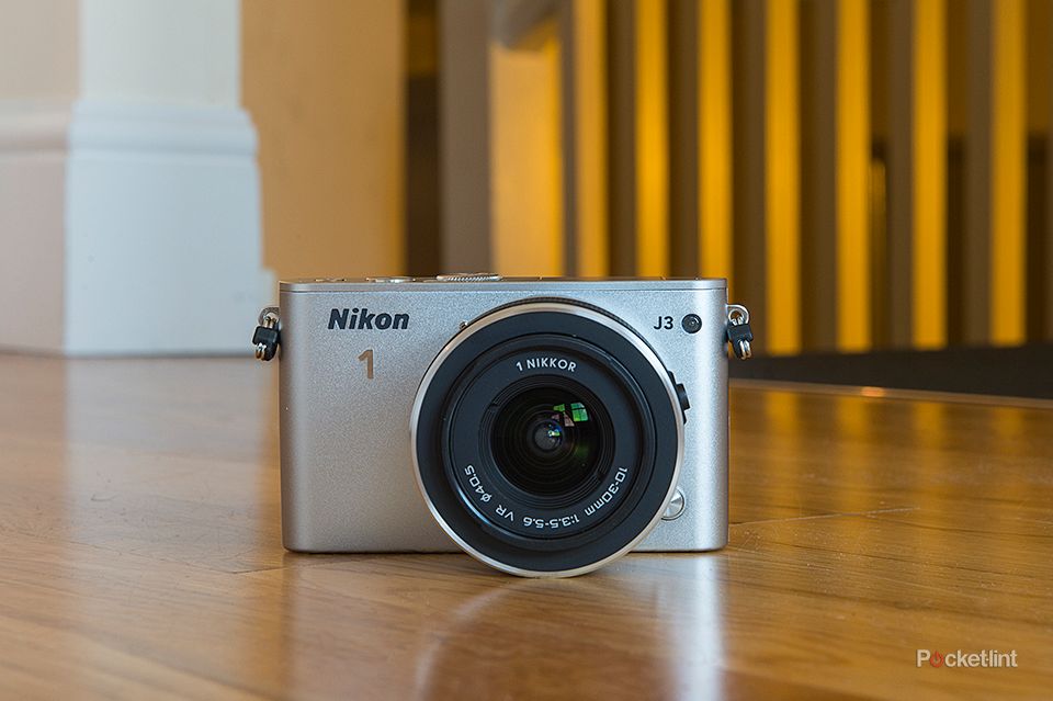 【動作確認済】 Nikon FE G0130-132-3v Amazon | nikon FE シルバー | 一眼レフカメラ 通販