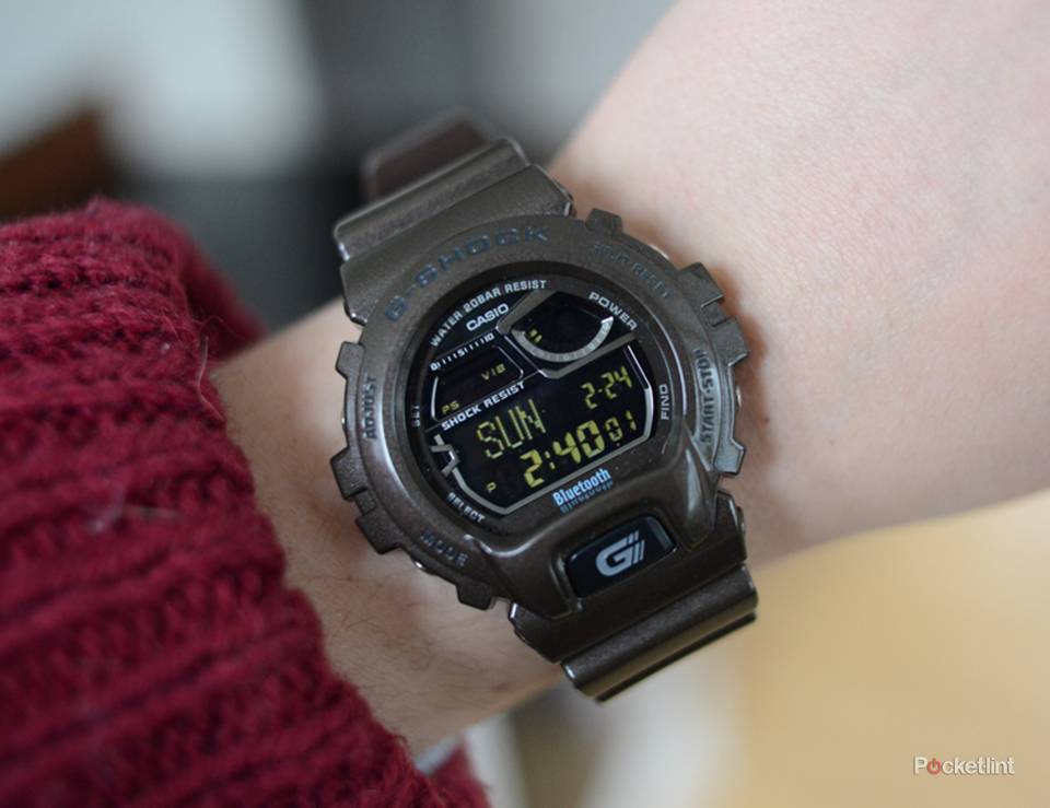 73139-smartwatches-review- 